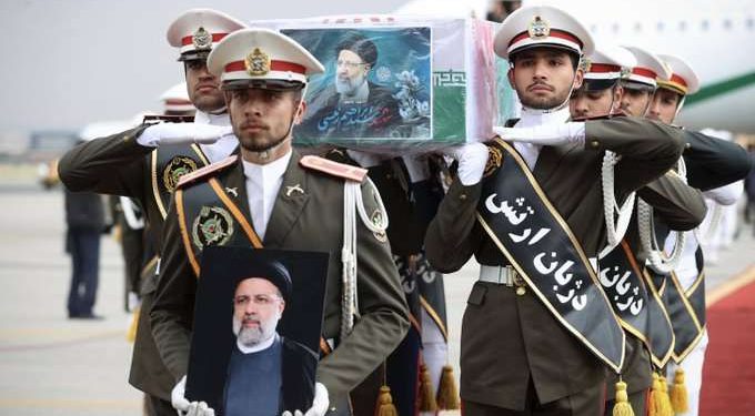 Funerales en Irán por el presidente y las víctimas del accidente aéreo