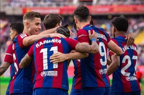 Xavi Hernández se despide del Barcelona con una victoria emocionante