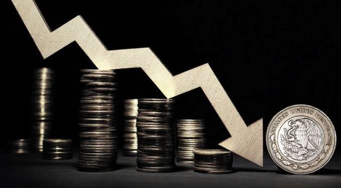 Peso Mexicano Retrocede Ante Anuncio de Reformas al Poder Judicial