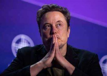 Tesla se opone al pago de 5,600 mdd a los abogados que anularon el salario récord de Musk