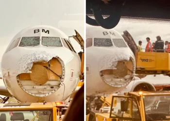 Tormenta de granizo daña el morro de un avión Airbus A320 de Austrian Airlines