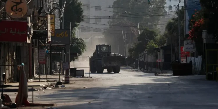 Elevan a 77 el Número de Víctimas en la Última Jornada en Gaza tras Ataques de Israel