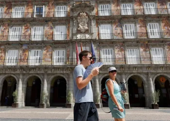 Destinos preferidos en España pospandemia: La Comunidad Valenciana y Madrid lideran el aumento turístico