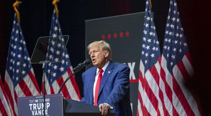 Trump forma equipo de transición con aliados y familiares cercanos