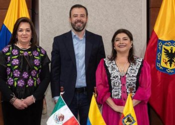 Clara Brugada se Reúne con el Alcalde de Bogotá