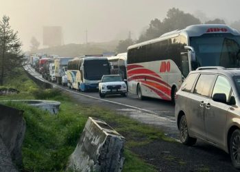 Autopista México-Puebla Lleva 24 Horas Bloqueada: Alternativas para Evitar el Tráfico