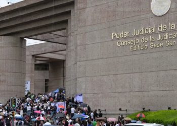Poder Judicial de México en paro indefinido exigiendo diálogo con el gobierno