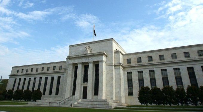 La Reserva Federal de EE.UU. recorta la tasa de interés en 0,5%: Implicaciones para Argentina