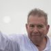Edmundo González recibe asilo político en España tras orden de captura en Venezuela