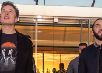 Nayib Bukele y Elon Musk dialogan en Texas sobre tecnología y el futuro