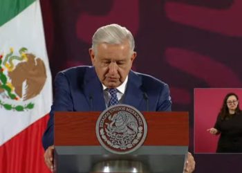Resumen de la Mañanera de AMLO del 19 de septiembre: Izamiento de bandera, reformas