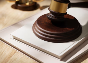 Juez suspende publicación de la reforma judicial hasta octubre