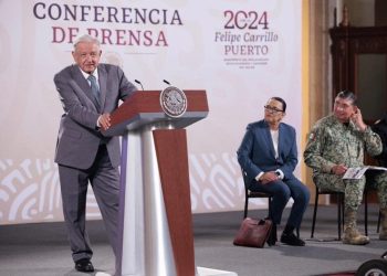 AMLO asegura que la reforma judicial cumple con la Constitución