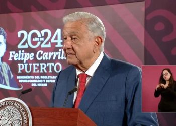 AMLO aborda incidentes en Veracruz, deuda de Salinas Pliego y anuncia su renuncia a Morena