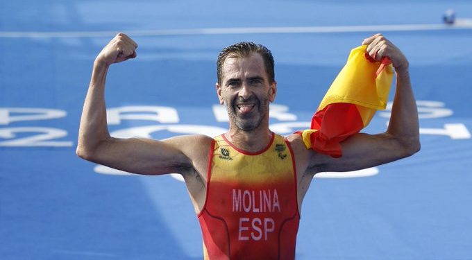 España conquista cuatro medallas en triatlón paralímpico de París