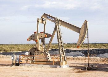El petróleo de Texas cae un 4,36 % y borra sus ganancias del año