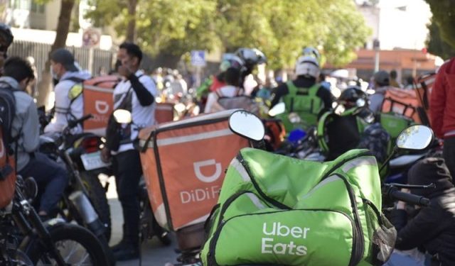 Claudia Sheinbaum presenta 8 claves para la reforma del trabajo en plataformas digitales