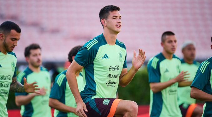 Selección mexicana busca reconectar con aficionados tras malos resultados