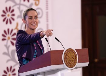 Claudia Sheinbaum anuncia apoyos para damnificados por el huracán John en Guerrero y Oaxaca
