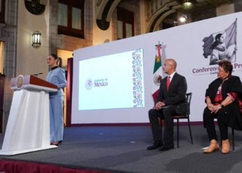 La SICT presenta el programa ‘Bachetón’ para rehabilitar 44 mil 600 kilómetros de carreteras federales