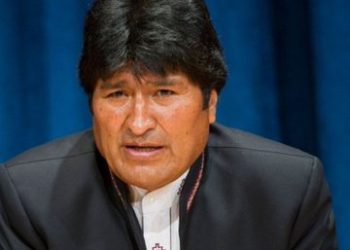 Evo Morales denuncia atentado: disparan 14 veces contra su vehículo en Bolivia