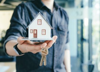 Hofix presenta plataforma de protección para propietarios de viviendas en renta