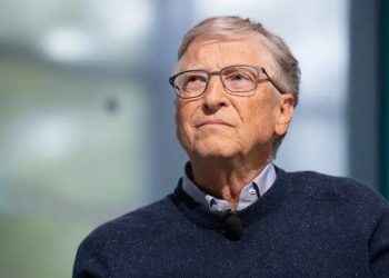 Bill Gates respalda en secreto la campaña de Kamala Harris con una donación millonaria