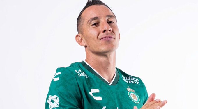 Andrés Guardado anuncia su retiro después de 19 años como futbolista profesional