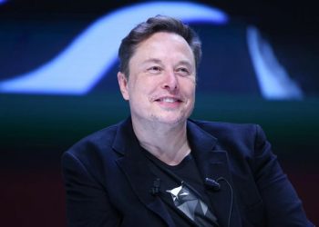Elon Musk busca expertos para reducir el gasto público en nuevo departamento