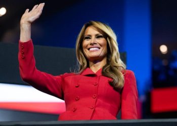 “Melania Trump rechaza reunión con Jill Biden y recibe carta de felicitación”