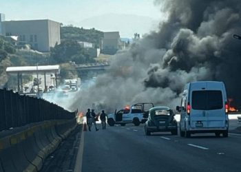 Explosión en la autopista Chamapa-Lechería por accidente con pipa de gas
