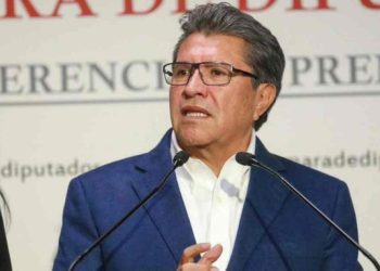 Monreal anuncia debate sobre reforma para eliminar órganos autónomos en la Cámara de Diputados