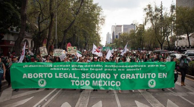 CDMX aprueba despenalización total del aborto