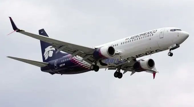 Aumento salarial del 20% para pilotos de Aeroméxico tras aprobación de contrato colectivo