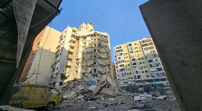 Ataque israelí en Beirut deja 11 muertos y 63 heridos