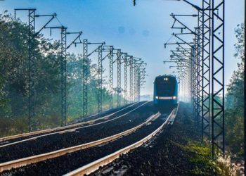 Tren Maya transportará turbosina para el Aeropuerto de Cancún