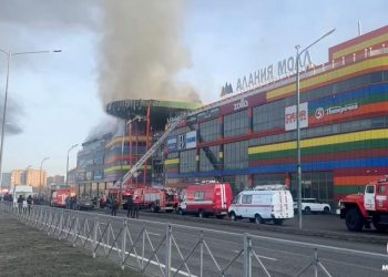 Explosión en centro comercial ruso: un muerto y dos heridos por dron derribado
