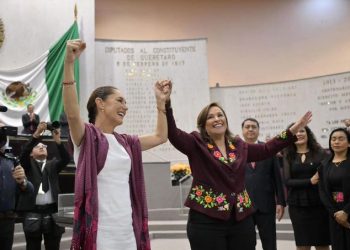 Claudia Sheinbaum acompaña a Rocío Nahle en su nombramiento como gobernadora de Veracruz