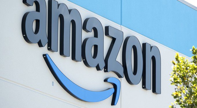 Trabajadores de Amazon en Nueva York anuncian huelga histórica antes de Navidad