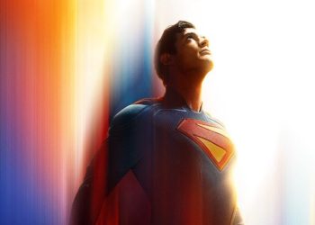 Superman presenta el póster de su próxima película para 2025: “Mira al cielo”
