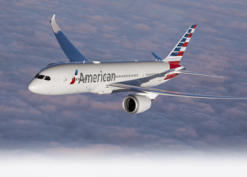 American Airlines reanuda vuelos tras falla técnica en plena Nochebuena