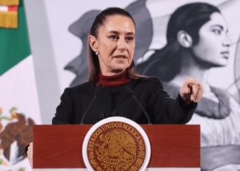 Claudia Sheinbaum analiza medidas para estabilizar el precio de la gasolina