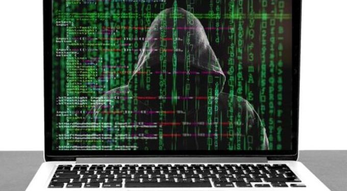 Desmantelan red criminal que estafó más de 400.000 euros con datos de la dark web