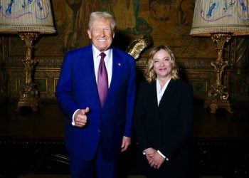 La primera ministra italiana, Giorgia Meloni, visitó a Donald Trump en Mar-a-Lago, Florida
