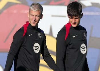 El CSD autoriza al Barcelona a inscribir nuevamente a Dani Olmo y Pau Víctor