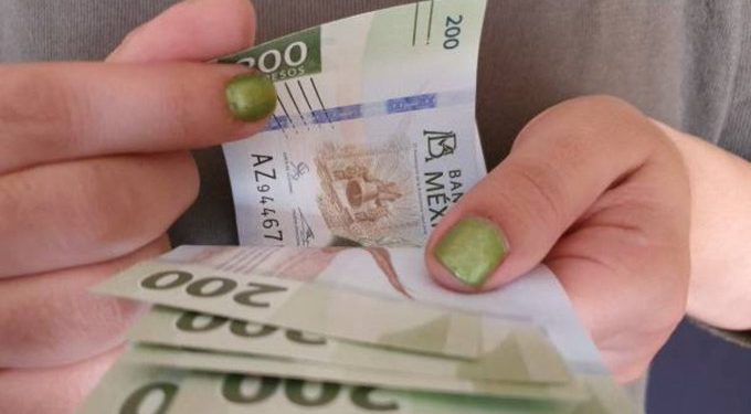 El valor de la UMA subirá un 4.21 % en 2025, alcanzando 113.14 pesos diarios.