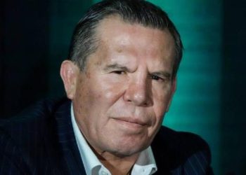 Julio César Chávez desafía a Jake Paul para pelear contra su hijo