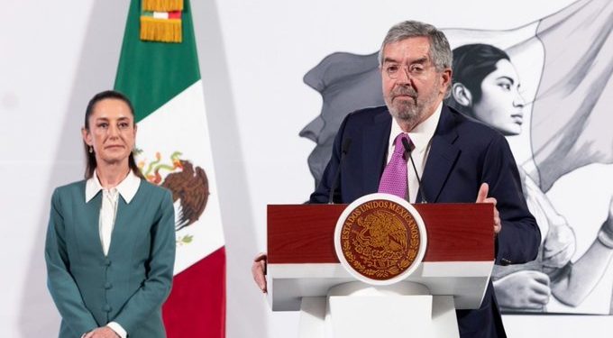 Sheinbaum rechaza el retorno del programa “Quédate en México”