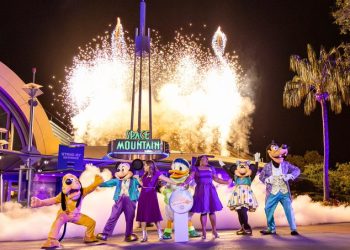 Space Mountain: 50 años de emoción y legado en Walt Disney World