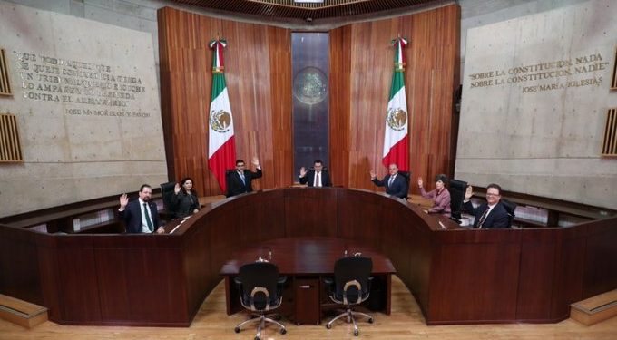 TEPJF pide excusa de ministros en votación judicial
